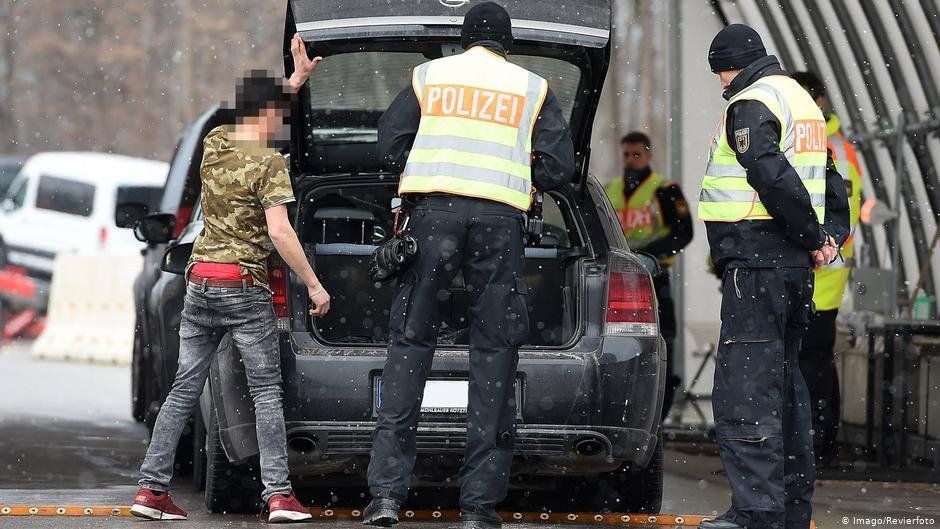 Трансгранична полицейска акция разби турска престъпна група