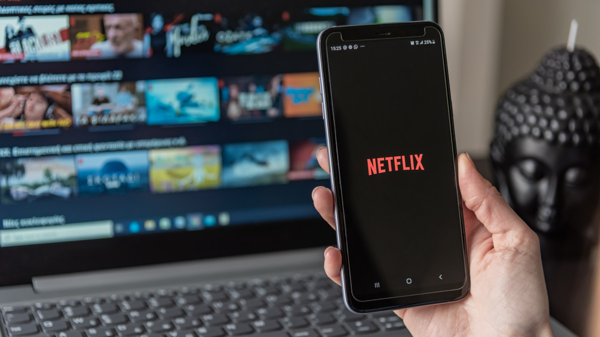 Погнаха Netflix – Европа за данъчни измами и пране на пари