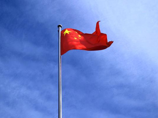 Властите затварят Пекин,  в Шанхай нараства негодуванието от мерките