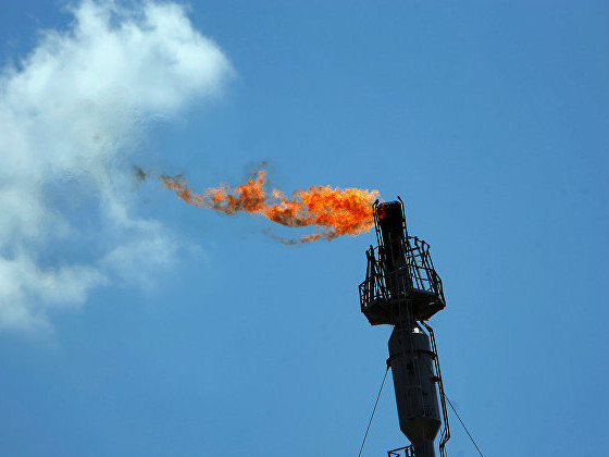 Цените на газа в Европа паднаха под 800 долара за хиляда кубически метра