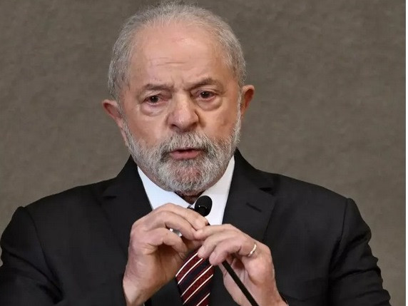 Лула да Силва обвини игралната индустрия, че подтиква децата към жестокост